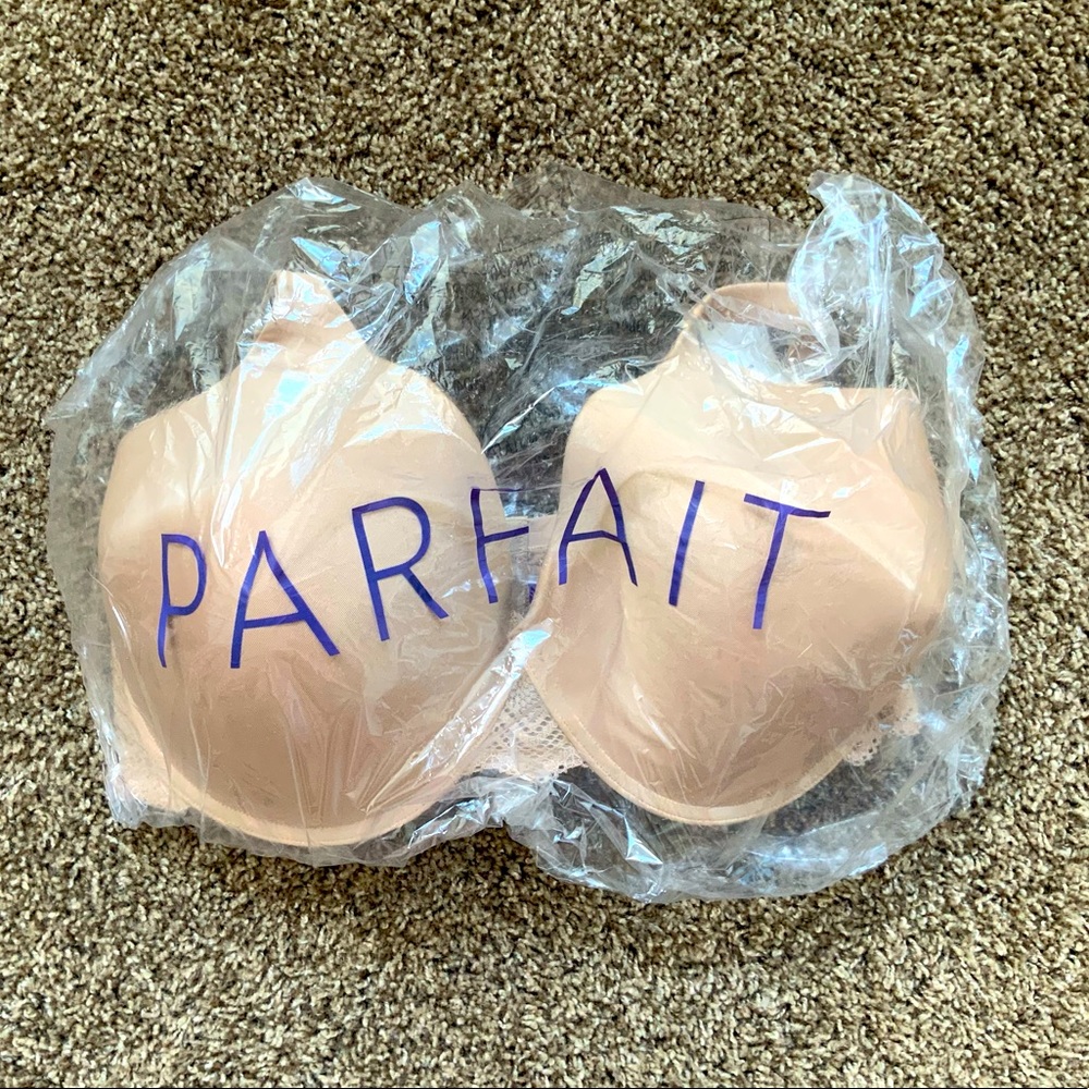 US 44I Parfait Lydie Moulded Plunge Bra UK 44G